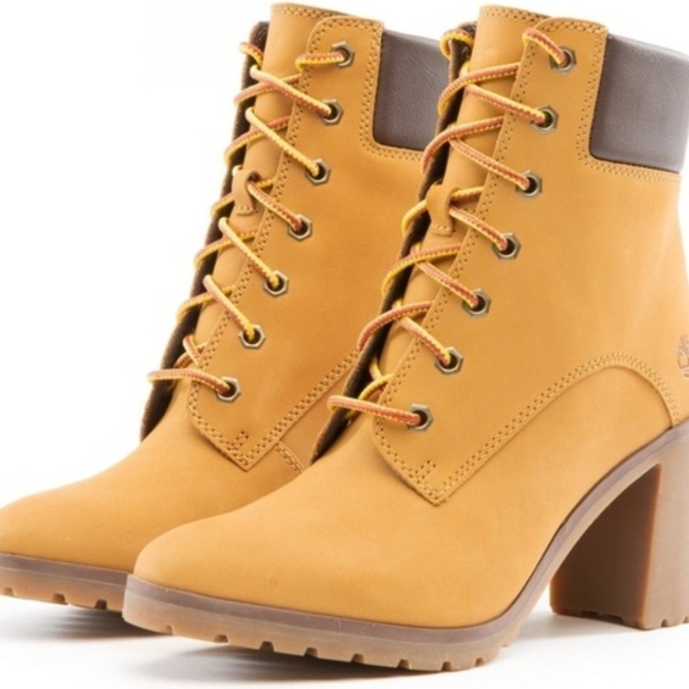 Timberland Women's Tan Heeled Boots NEW